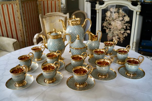 Antique Queen Marie Antoinette Coffee and Tea Service from Rue Thiroux Paris Porcelain, France, 1825, Set of 16-DVX-2025949