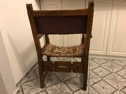 Antique Spanish Throne in Walnut and Skin, 1600s-WQQ-1447168