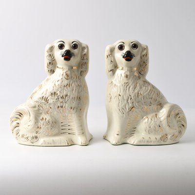 Antique Staffordshire Mantle Dog Figurines with Glass Eyes, 1890s, Set of 2-IXK-1782580