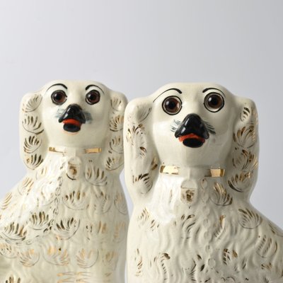 Antique Staffordshire Mantle Dog Figurines with Glass Eyes, 1890s, Set of 2-IXK-1782580