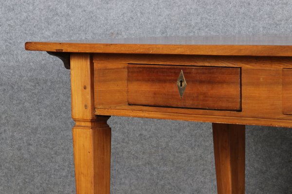 Antique Table in Walnut, 1800-DXD-1750379