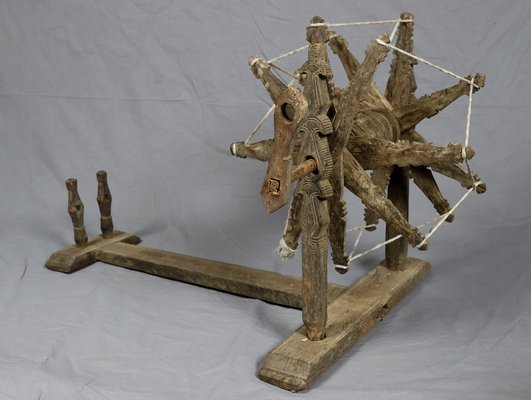 Antique Traditional Basic Spinning Wheel, Nuristan Charkha, 1890s-UZN-1389294