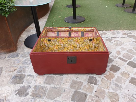 Antique Trunk in Painted Fir Wood with Bombed Slatted Cover and Original Hardware-ZFY-1335373