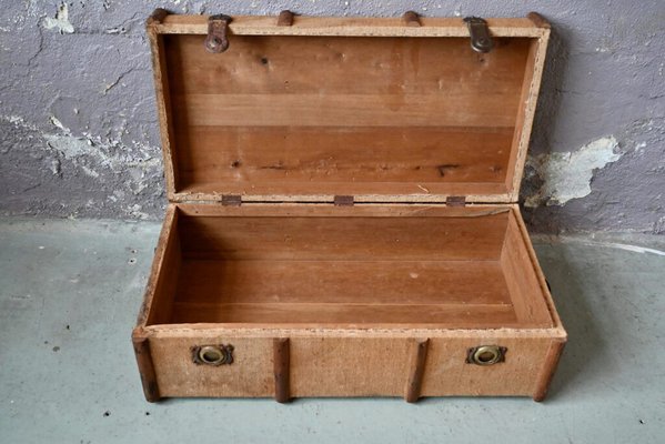 Antique Trunk in Wood and Canvas-AIU-1763241