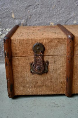 Antique Trunk in Wood and Canvas-AIU-1763241