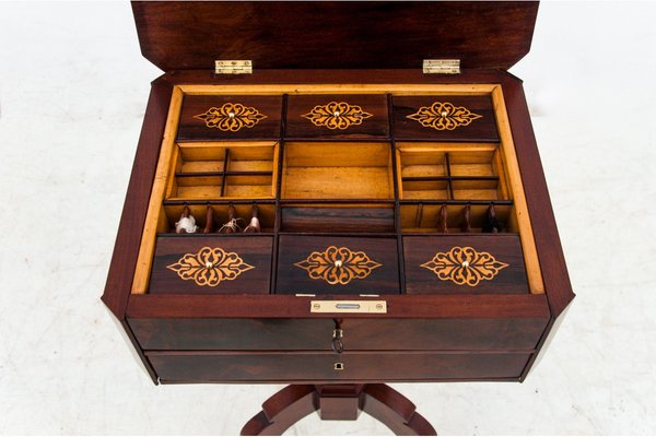 Antique Walnut Thread Table, Western Europe, 1890s-BXB-985401