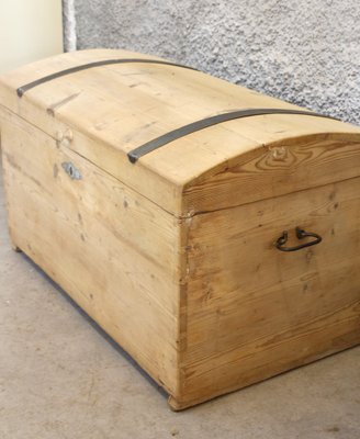 Antique Wooden Chest, 1919-KWR-1726244