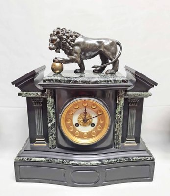 Architectural Clock Depicting Medici Lion & Cassolettes in Bronze, Set of 3-AWH-934787