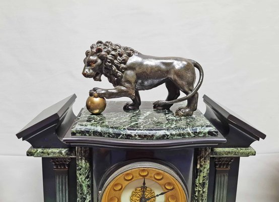 Architectural Clock Depicting Medici Lion & Cassolettes in Bronze, Set of 3-AWH-934787