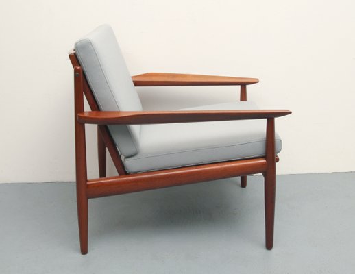 Armchair in Light Gray by Arne Vodder for Glostrup, 1960s-PF-1060327