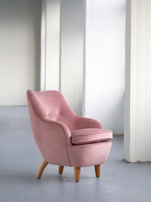 Armchair in Pink Velvet and Elm by Runar Engblom, Finland, 1951-FMT-1725050