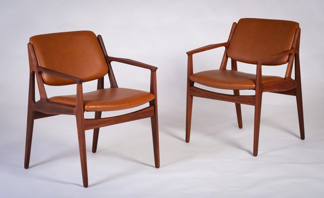 Armchairs in Teak and Leather by Arne Vodder for Vamo, Denmark, 1960s, Set of 2-ZGQ-1734452