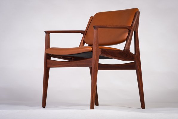 Armchairs in Teak and Leather by Arne Vodder for Vamo, Denmark, 1960s, Set of 2-ZGQ-1734452