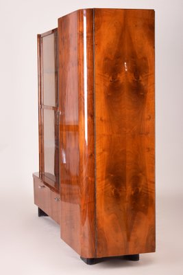 Art Deco Bookcase in Walnut attributed to Jindrich Halabala for Up Zavody, Czech, 1930s-WHY-1776716