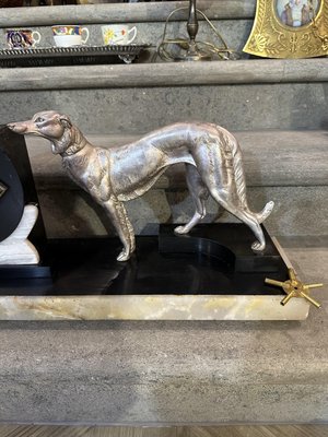 Art Deco Clock in Black and White Marble with Metal Greyhound and Rhomboidal Dial, 1930s-UAI-2033426