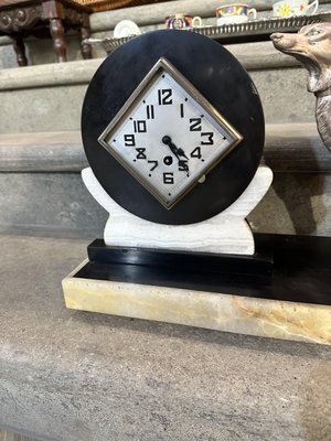 Art Deco Clock in Black and White Marble with Metal Greyhound and Rhomboidal Dial, 1930s-UAI-2033426