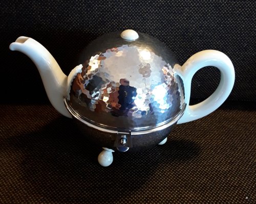 Art Deco German Cream White Porcelain Silver Plated Insulated Metal Coat with Cream White Bakelite Feet Spherical Tea Toan from WMF, 1930s-HOI-1335647