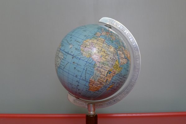 Art Deco Globe on Classic Dark Beech Stand from Columbus Oestergaard, 1970-VRE-712969