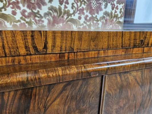 Art Deco Showcase in Walnut Root with Lateral Doors and Shelves, 1940-ZUW-1815375