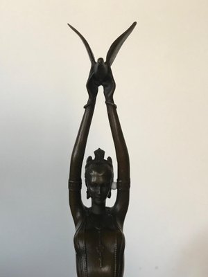 Art Nouveau Bronze Woman with Pigeon from Antoinette-DVX-1196342