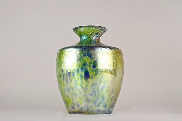 Art Nouveau Iridescent Glass Vase attributed to Fritz Heckert, Bohemia, 1905-TQA-1789553