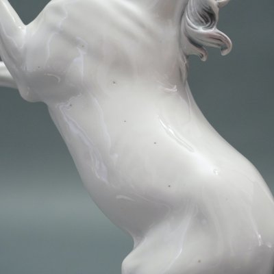 Art Porcelain 7654 Horse by Fritz Diller for Metzler & Orloff, 1930s-RST-1231175