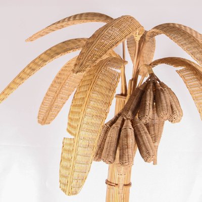 Banana Lamp in Natural Rattan-DSC-1398903