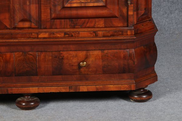 Baroque Cabinet in Walnut, Frankfurt, Germany, 18th Century-DXD-1790282