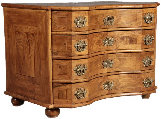 Baroque Concave Front Chest of Drawers in Walnut Veneer, 1730s-DXD-1790773