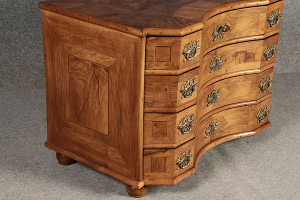 Baroque Concave Front Chest of Drawers in Walnut Veneer, 1730s-DXD-1790773