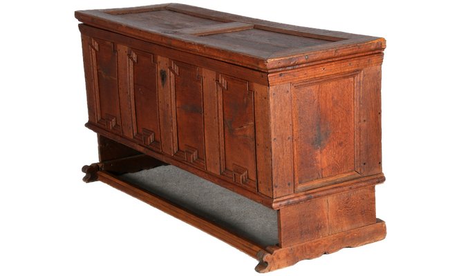 Baroque Gallery Chest in Oak, 1750s-DXD-1790802