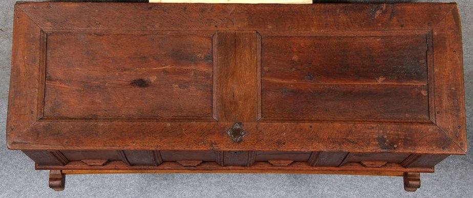 Baroque Gallery Chest in Oak, 1750s-DXD-1790802