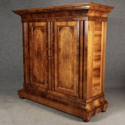 Baroque Half-Shaft Cabinet Walnut Veneered, 1750s-DXD-2033183