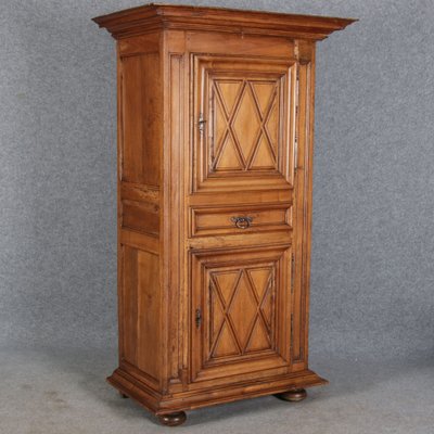 Baroque Narrow Cabinet in Walnut, France, 1700s-DXD-1790242