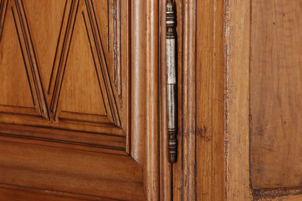 Baroque Narrow Cabinet in Walnut, France, 1700s-DXD-1790242