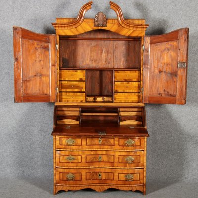 Baroque Secretaire in Walnut with Insertion Work, 18th Century-DXD-1132920