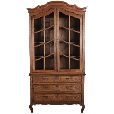 Baroque Showcase in Oak with Rocilla Carvings, 1760s-DXD-1703592