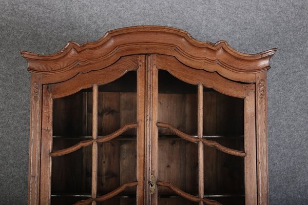 Baroque Showcase in Oak with Rocilla Carvings, 1760s-DXD-1703592