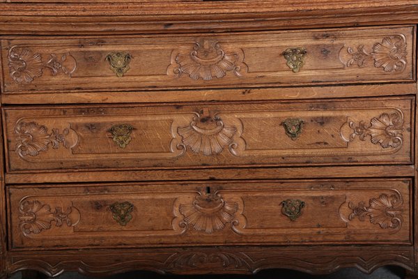 Baroque Showcase in Oak with Rocilla Carvings, 1760s-DXD-1703592