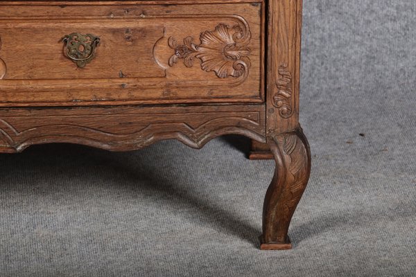 Baroque Showcase in Oak with Rocilla Carvings, 1760s-DXD-1703592