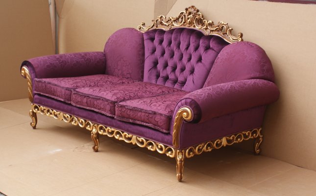 Baroque Style Carved and Gold Sofa-IYX-1180395