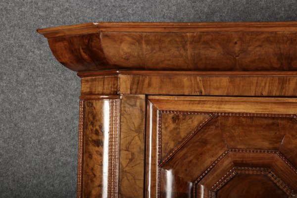 Baroque Walnut Cabinet with Carvings, 1700s-DXD-931670