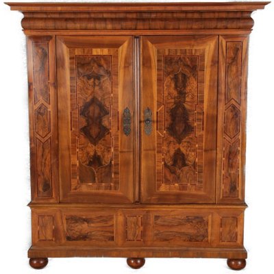 Baroque Wardrobe in Walnut, 1740s-DXD-1790285