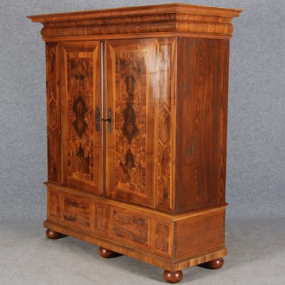 Baroque Wardrobe in Walnut, 1740s-DXD-1790285