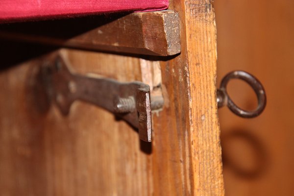 Baroque Wardrobe in Walnut, 1740s-DXD-1790285