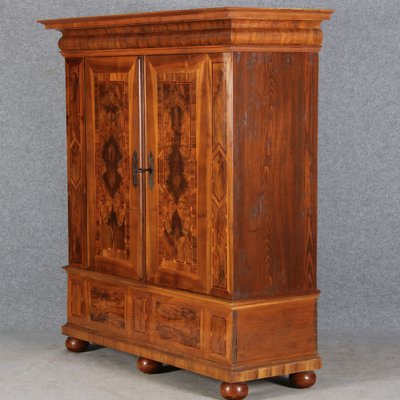 Baroque Wardrobe in Walnut, 1740s-DXD-1790285