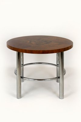 Bauhaus Round Table in Walnut by Robert Slezak, 1930s-WVS-1444665