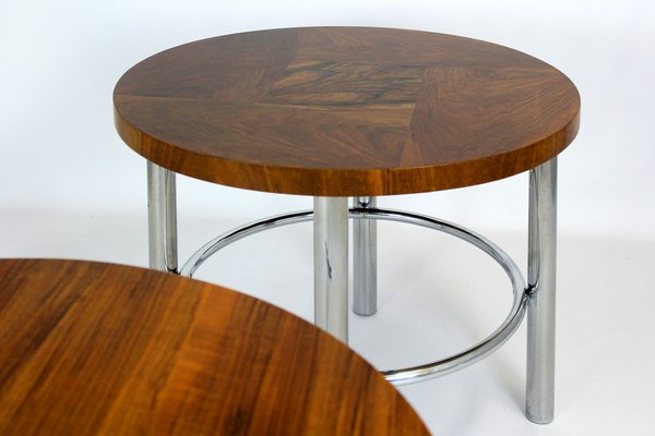 Bauhaus Round Table in Walnut by Robert Slezak, 1930s-WVS-1444665