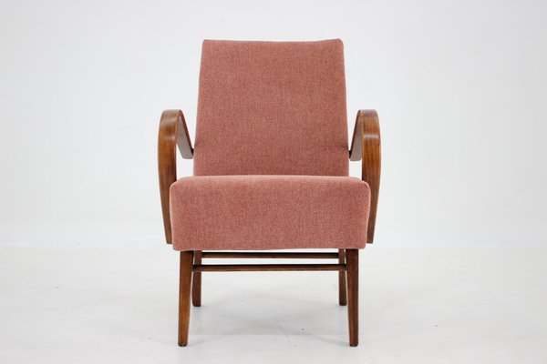 Beech Armchair by Jaroslav Smidek for Ton, Czechoslovakia, 1960s-TZ-1335716