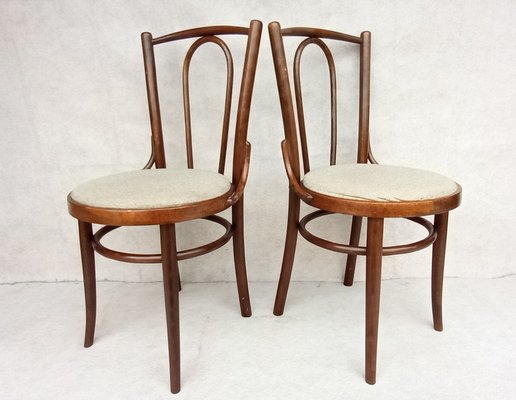 Beech Bentwood Chairs from Tatra, 1960s, Set of 2-VIC-1816033